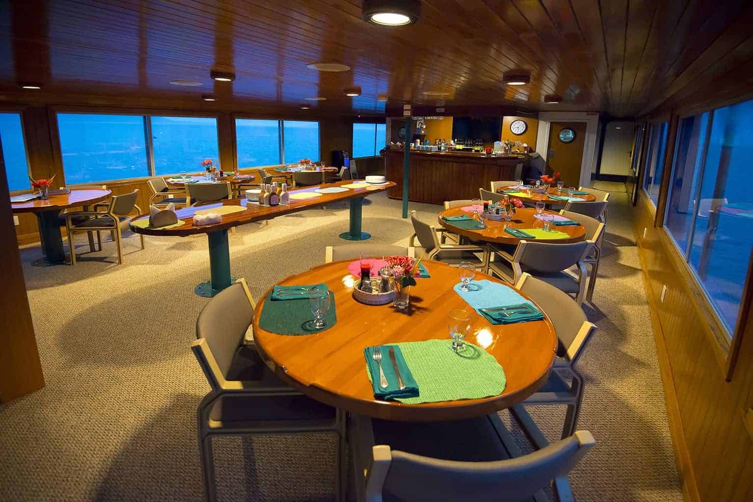 Truk Wreck Diving liveaboard holiday MV Odyssey lounge