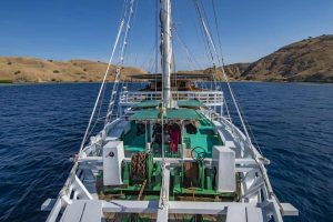 Indonesia liveaboard Diving holidays Pindito outside
