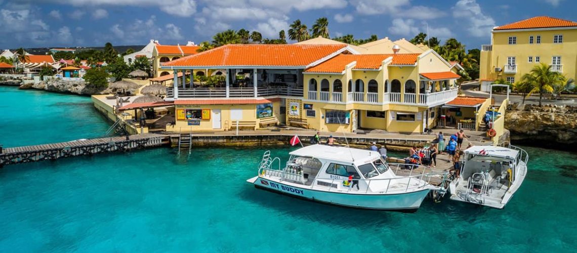 Buddy Dive Resort Bonaire Dive Dock
